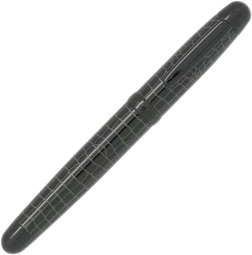 Crocodile Pen