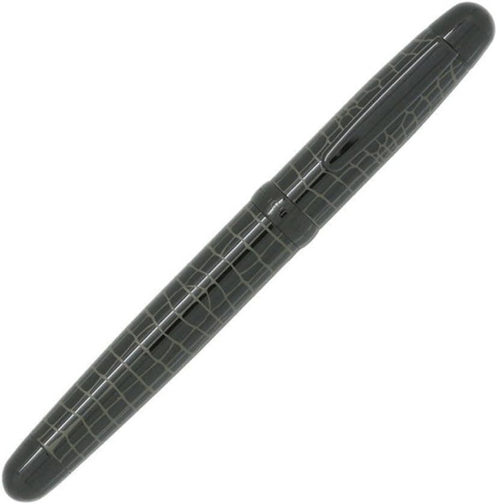 Crocodile Pen