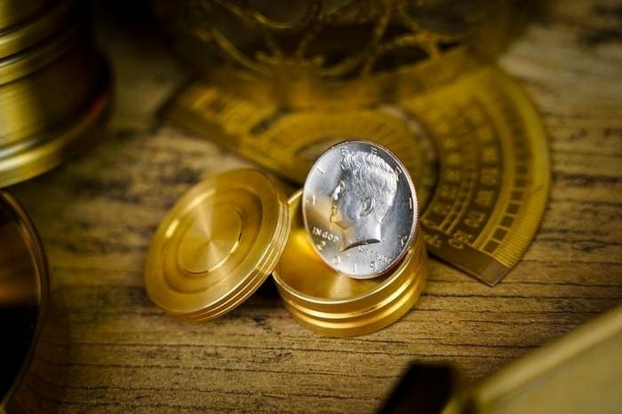 【AI翻訳日本語字幕サービス付き】Magnetic Coin Box Set by Artisan Coin