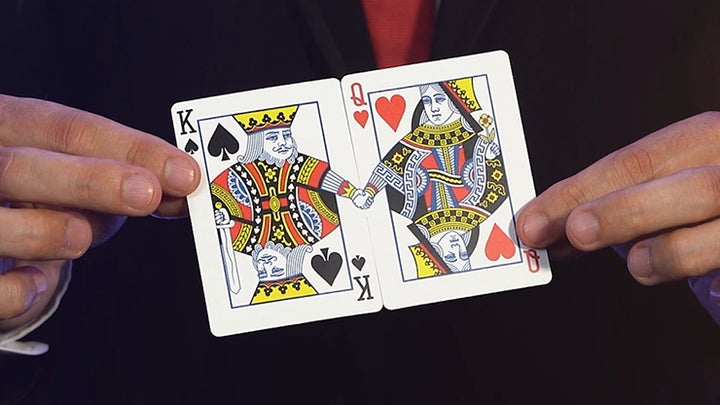 【手をつなごう！】ロイヤルカップル（ROYAL COUPLE RED）by Gustavo Sereno and Gee Magic～カップルに演じる特別なマジック！～