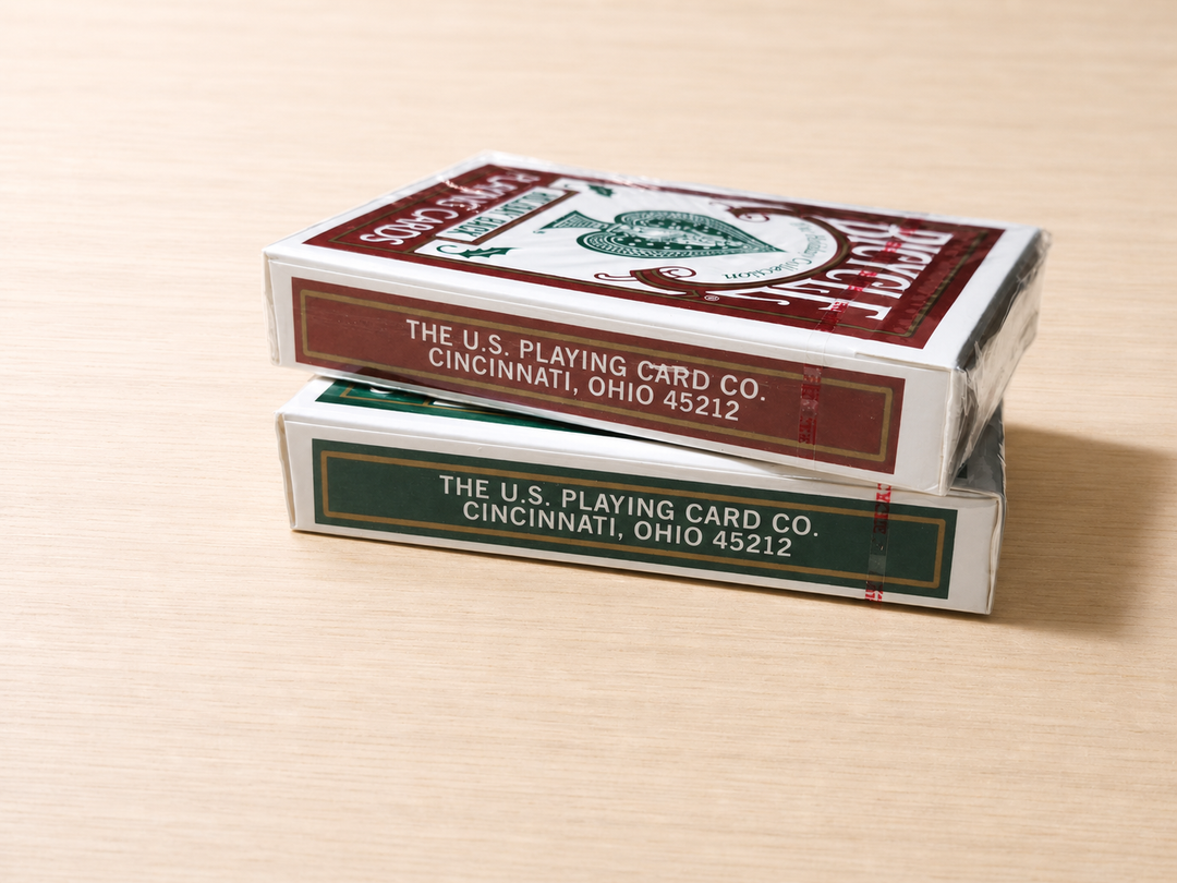 Bicycle「Holiday Playing Cards」110周年記念・コレクティブル缶入り2デックセット