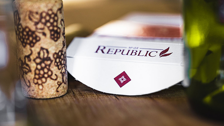 Republic:赤