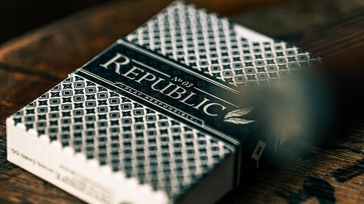 Republic:黒