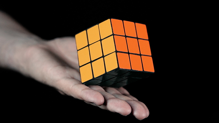 FLOATING CUBE
