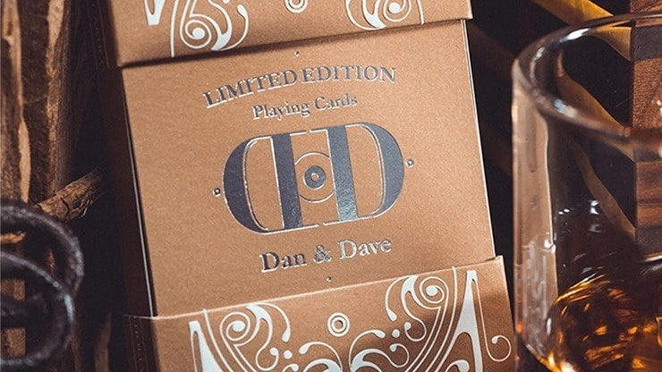 Smoke &amp; Mirrors V8, Gold (Deluxe)
