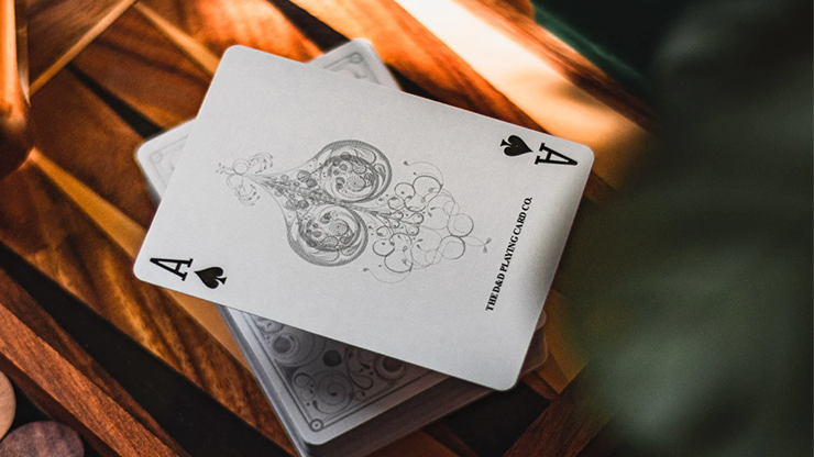 Smoke &amp; Mirrors V8, Silver (Deluxe)