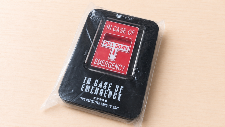 イン・ケース・オブ・エマージェンシー（In Case of Emergency by Adam Wilber and Vulpine）～火災報知器型ミステリーカード！～