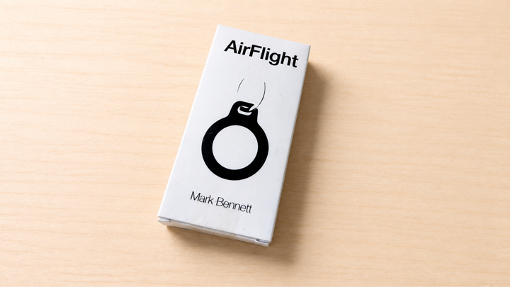 エアフライト（AirFlight） by Mark Bennett～消えた指輪の行方はエアタグが知っている！～