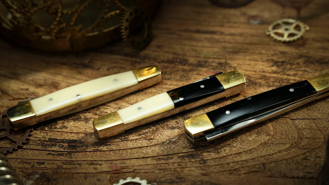 【AI翻訳日本語字幕サービス付き】Chroma Color-Changing Knives Set (Large Size) by TCC Magic