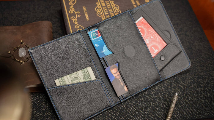 【AI翻訳日本語字幕サービス付き】Premium Executive Wallet by David Penn &amp; TCC Magic
