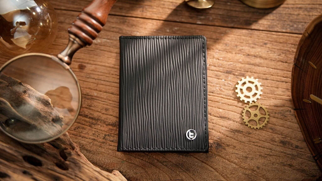 Top Leather Z Fold 2.0 by TCC