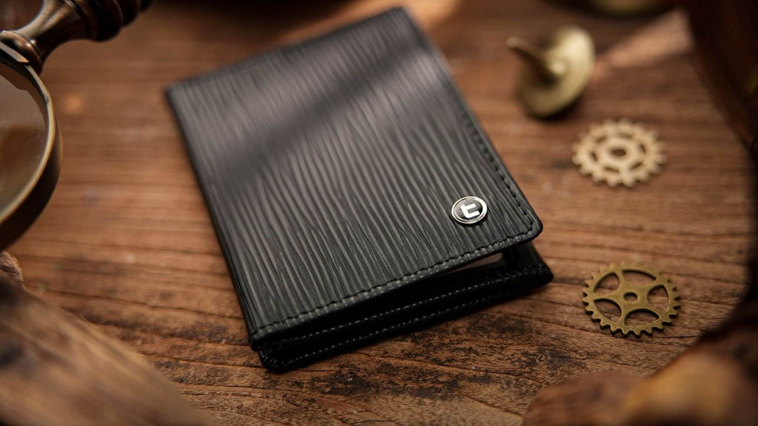 Top Leather Z Fold 2.0 by TCC