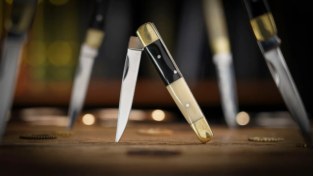 【AI翻訳日本語字幕サービス付き】Chroma Color-Changing Knives Set (Large Size) by TCC Magic