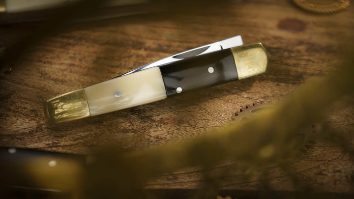 【AI翻訳日本語字幕サービス付き】Chroma Color-Changing Knives Set (Large Size) by TCC Magic