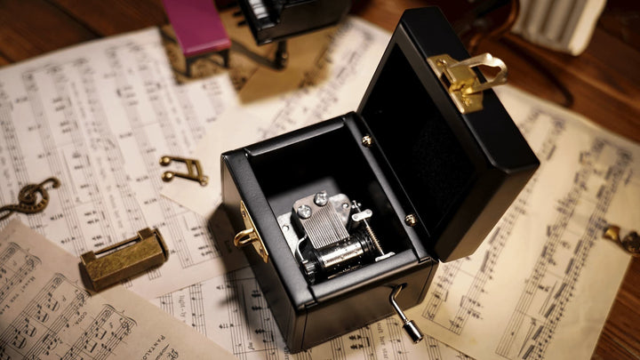 【AI翻訳日本語字幕サービス】 The Music Box